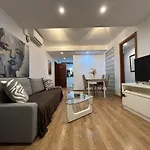 Lejlighed Lujo A Tu Alcance Con Y Garaje, Pleno Centro Huelva