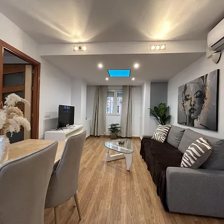 Lujo A Tu Alcance Con Y Garaje, Pleno Centro Huelva