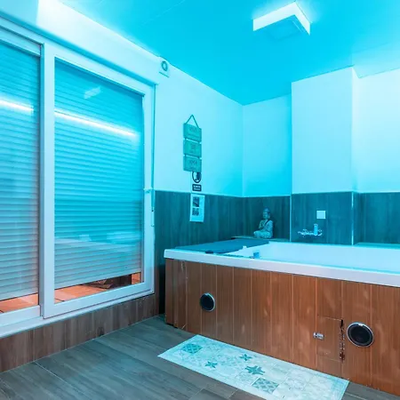 Lujo A Tu Alcance Con Y Garaje, Pleno Centro Apartamento