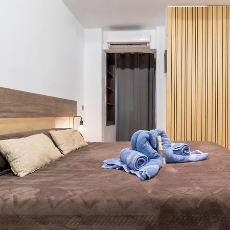 Lujo A Tu Alcance Con Y Garaje, Pleno Centro Apartamento *